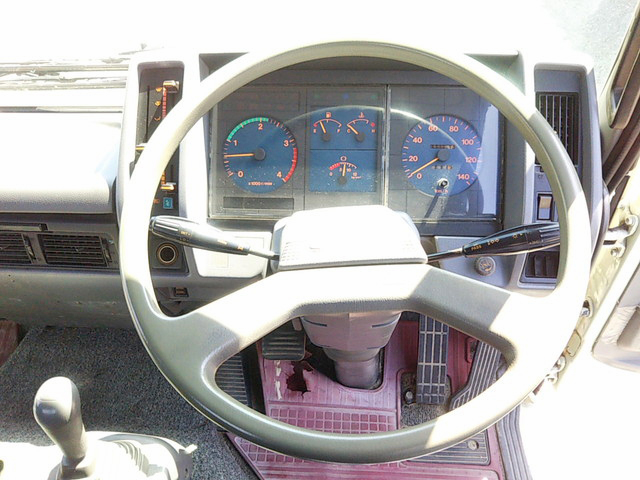 日野レンジャークレーン5段中型（4t）[写真36]