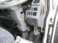 三菱ふそうファイターアルミウイング中型（4t）[写真25]