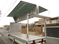 三菱ふそうファイターアルミウイング中型（4t）[写真08]