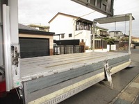 三菱ふそうファイターアルミウイング中型（4t）[写真09]