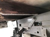 いすゞエルフユニック3段小型（2t・3t）[写真12]