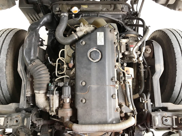 いすゞエルフユニック3段小型（2t・3t）[写真16]