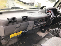 いすゞエルフユニック3段小型（2t・3t）[写真25]