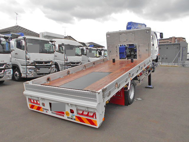 三菱ふそうファイターセルフクレーン4段増トン（6t・8t）[写真02]