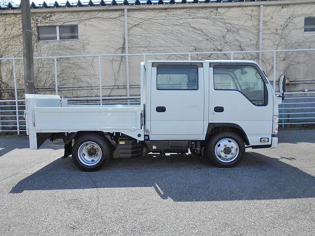 いすゞエルフダブルキャブ（Wキャブ）小型（2t・3t）[写真05]