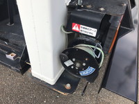 いすゞエルフ高所作業車小型（2t・3t）[写真17]