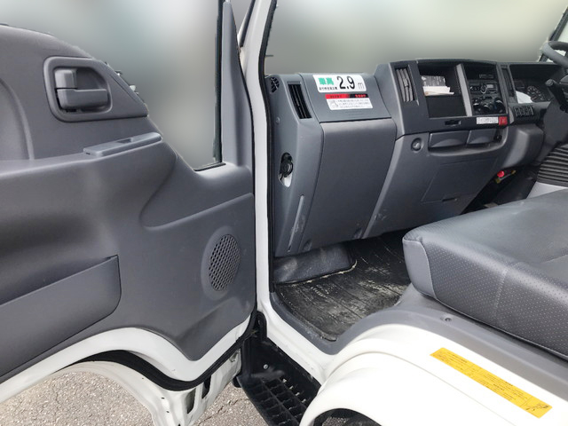 いすゞエルフ高所作業車小型（2t・3t）[写真25]