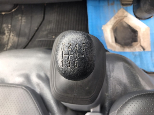 いすゞエルフ高所作業車小型（2t・3t）[写真33]