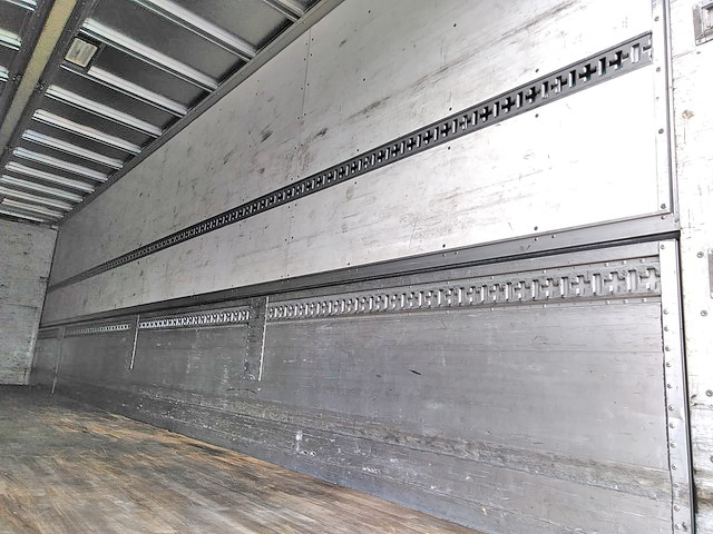 日野プロフィアアルミウイング大型（10t）[写真14]