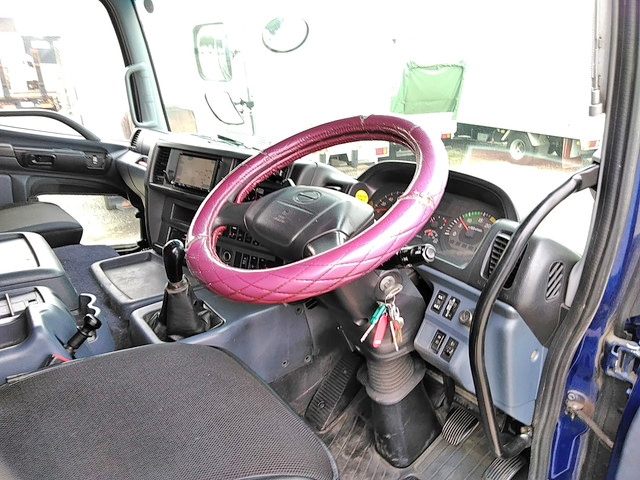 日野プロフィアアルミウイング大型（10t）[写真35]