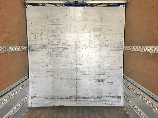 日野レンジャーアルミウイング中型（4t）[写真15]