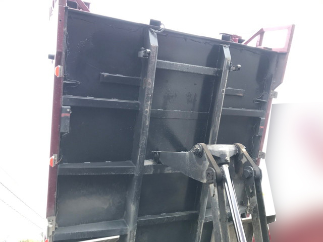 日野レンジャーダンプ増トン（6t・8t）[写真15]