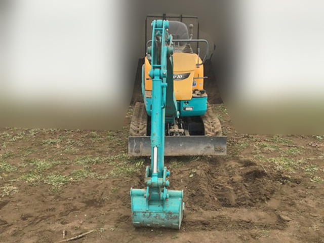 クボタミニユンボ（ミニバックホー）[写真03]