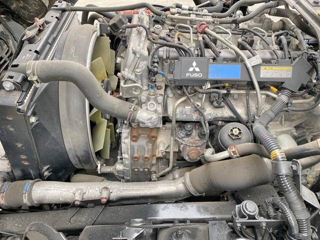 三菱ふそうキャンターアルミウイング小型（2t・3t）[写真28]