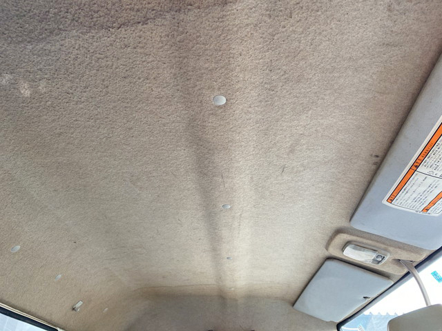 三菱ふそうキャンターアルミウイング小型（2t・3t）[写真36]