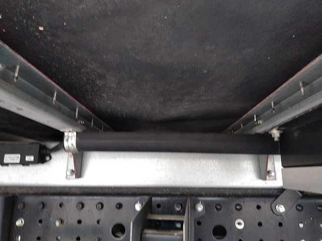 三菱ふそうキャンターアルミバン小型（2t・3t）[写真21]