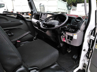 三菱ふそうキャンターアルミバン小型（2t・3t）[写真34]