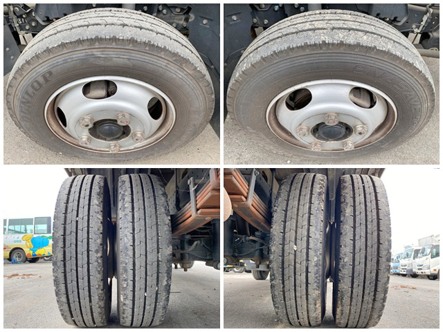 三菱ふそうキャンター平ボディ小型（2t・3t）[写真18]