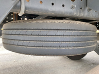 三菱ふそうキャンター平ボディ小型（2t・3t）[写真19]