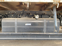 三菱ふそうキャンター平ボディ小型（2t・3t）[写真21]