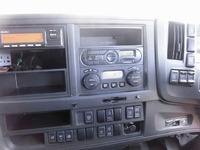 いすゞギガアルミウイング大型（10t）[写真14]