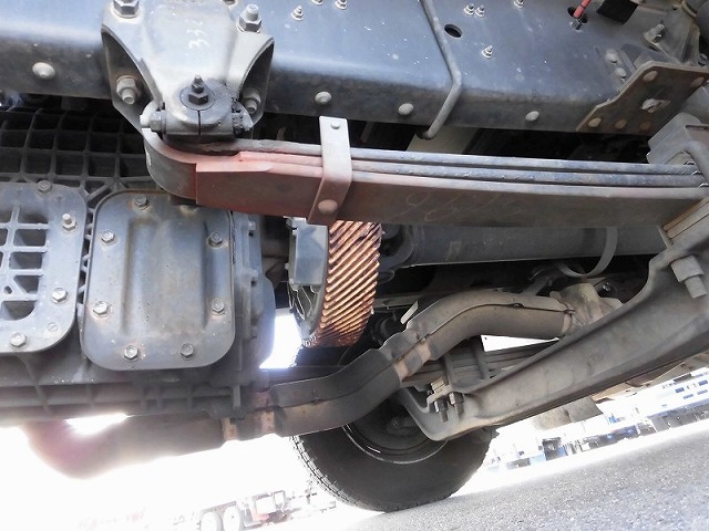 いすゞギガアルミウイング大型（10t）[写真23]