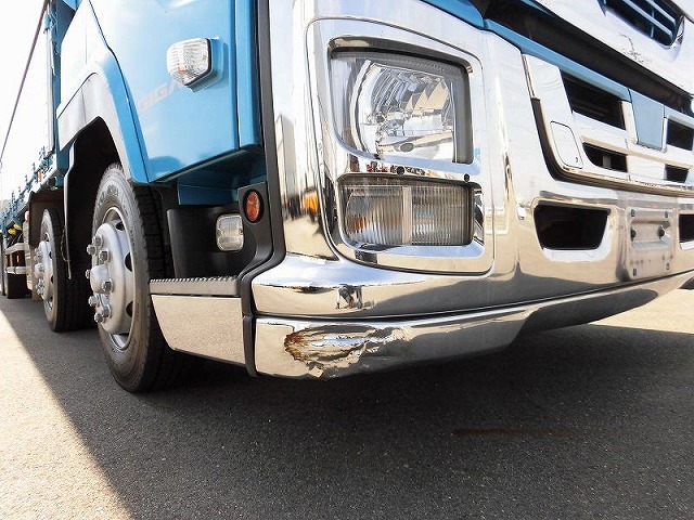 いすゞギガアルミウイング大型（10t）[写真27]