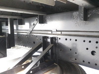 三菱ふそうキャンターアルミバン小型（2t・3t）[写真20]