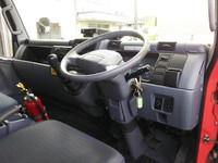 三菱ふそうキャンターアルミバン小型（2t・3t）[写真33]