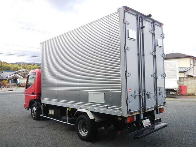 三菱ふそうキャンターアルミバン小型（2t・3t）[写真04]