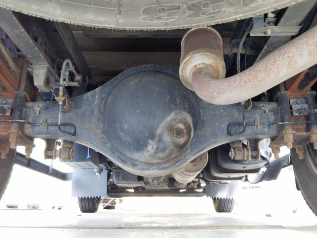 いすゞエルフカーテン車小型（2t・3t）[写真25]