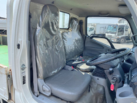 日野デュトロ平ボディ小型（2t・3t）[写真33]