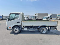 日野デュトロ平ボディ小型（2t・3t）[写真05]