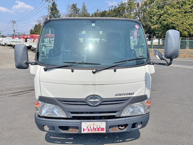 日野デュトロ平ボディ小型（2t・3t）[写真09]