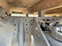 三菱ふそうキャンター平ボディ小型（2t・3t）[写真20]