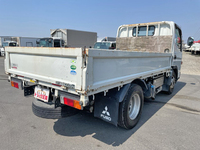 三菱ふそうキャンター平ボディ小型（2t・3t）[写真02]