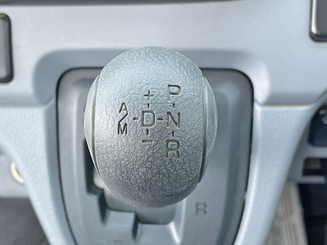 三菱ふそうキャンター平ボディ小型（2t・3t）[写真37]