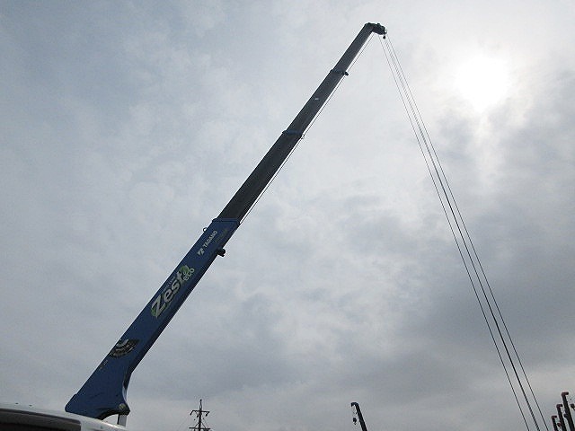 三菱ふそうファイタークレーン4段増トン（6t・8t）[写真15]