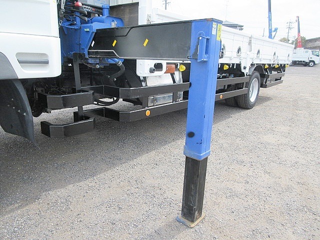 三菱ふそうファイタークレーン4段増トン（6t・8t）[写真19]