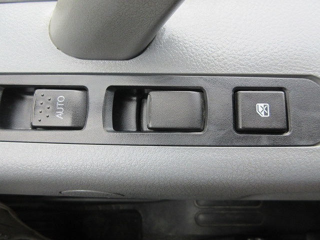 三菱ふそうファイタークレーン4段増トン（6t・8t）[写真37]