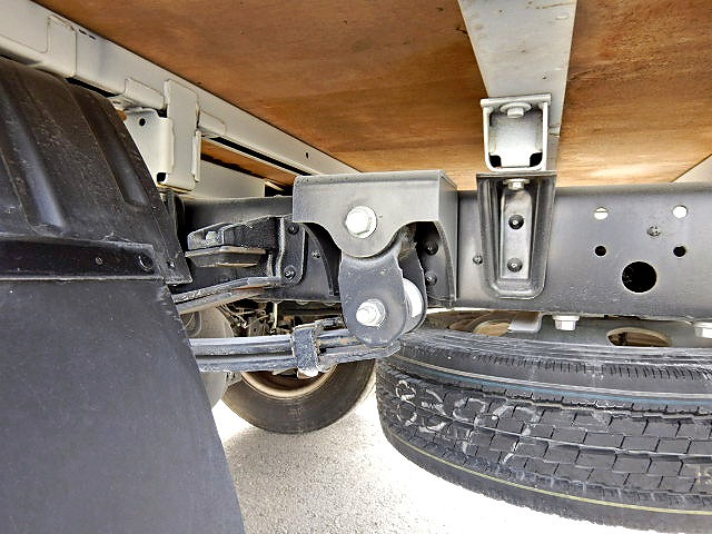 日野デュトロ平ボディ小型（2t・3t）[写真27]