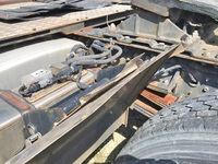 UDトラックスクオントレーラーヘッド（トラクターヘッド）大型（10t）[写真06]