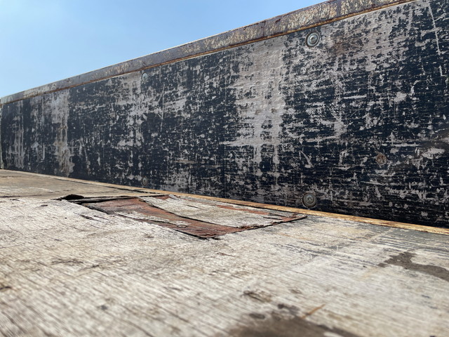 三菱ふそうキャンター平ボディ小型（2t・3t）[写真13]