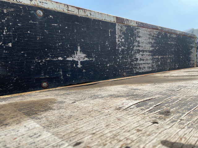 三菱ふそうキャンター平ボディ小型（2t・3t）[写真14]