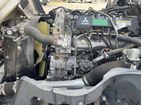 三菱ふそうキャンター平ボディ小型（2t・3t）[写真24]