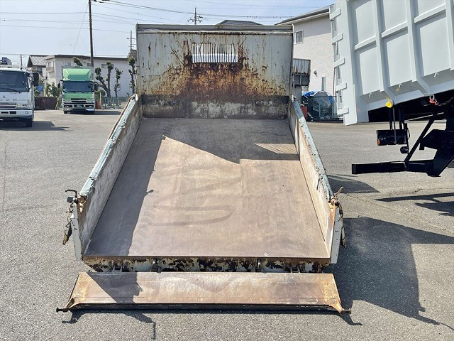 いすゞエルフローダーダンプ小型（2t・3t）[写真09]