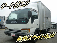 いすゞエルフアルミバン小型（2t・3t）[写真01]