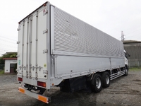 UDトラックスクオンアルミウイング大型（10t）[写真02]