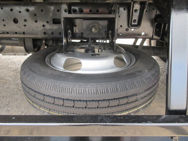 トヨタトヨエース平ボディ小型（2t・3t）[写真18]