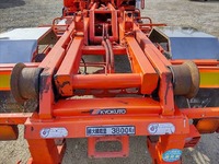 三菱ふそうファイターコンテナ専用車中型（4t）[写真13]